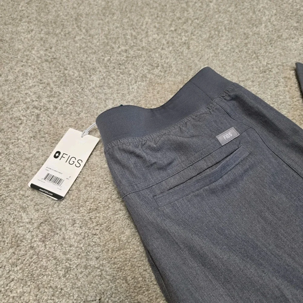 FIGS‎ Axim Cargo Scrub Pants Graphite Gray T2001 Size Small New 30 Waist NWT